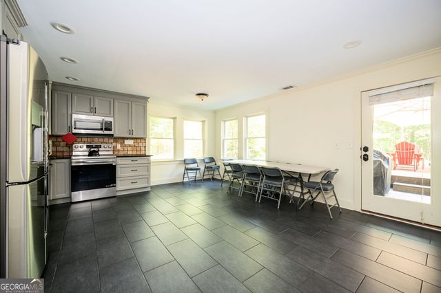 511 Alcovy Lakes Drive, Monroe, GA 30655