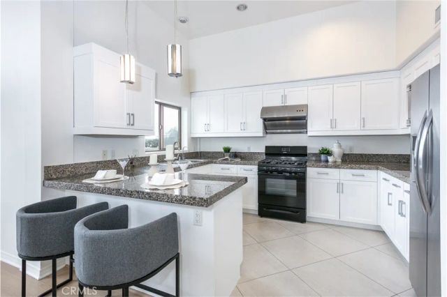 600 N Atlantic Boulevard 215, Monterey Park, CA 91754