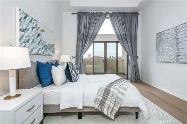 600 N Atlantic Boulevard 215, Monterey Park, CA 91754