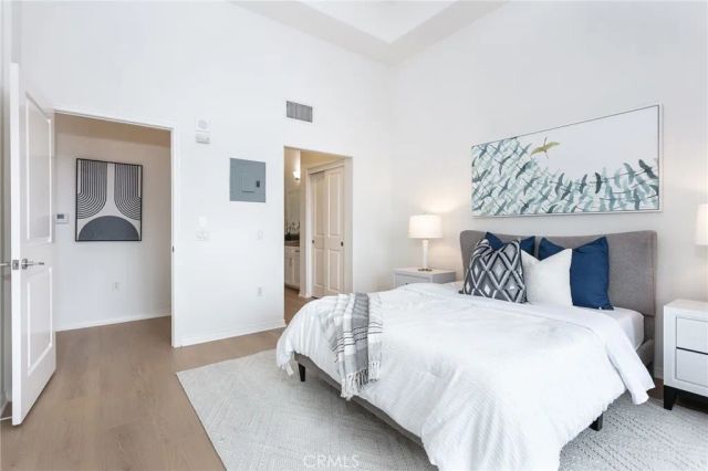 600 N Atlantic Boulevard 215, Monterey Park, CA 91754