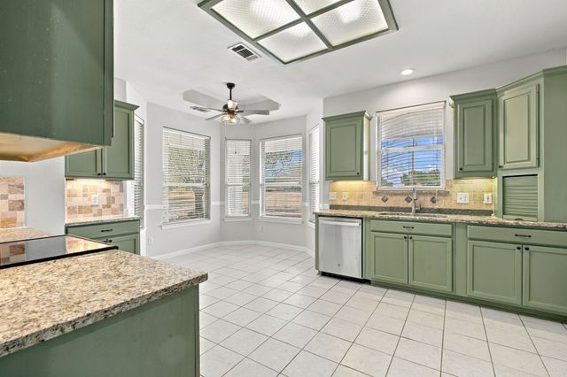 449 Johns Lane, Royse City, TX 75189