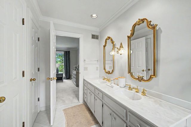 6417 Edinburgh Dr, Nashville, TN 37221
