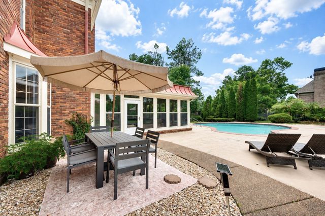 6417 Edinburgh Dr, Nashville, TN 37221