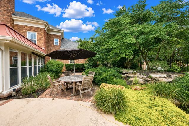 6417 Edinburgh Dr, Nashville, TN 37221