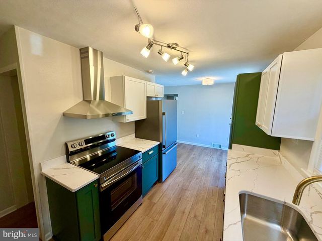 108 BLUESTONE RD, York, PA 17406