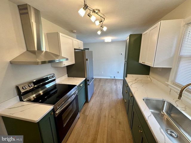 108 BLUESTONE RD, York, PA 17406