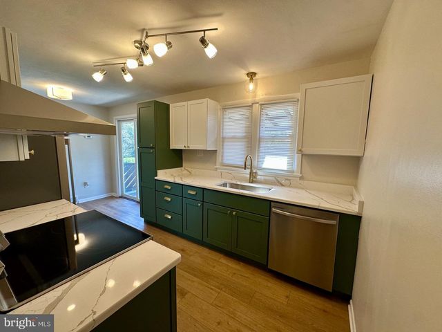 108 BLUESTONE RD, York, PA 17406