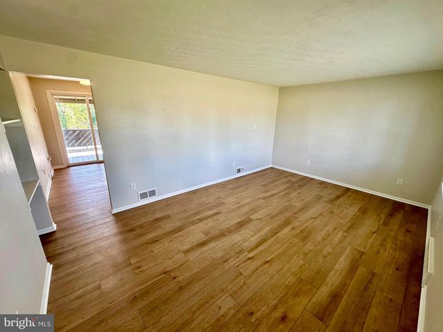 108 BLUESTONE RD, York, PA 17406