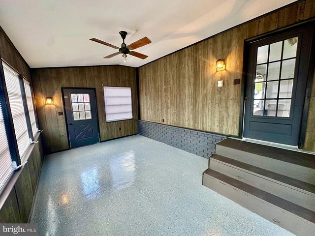 108 BLUESTONE RD, York, PA 17406