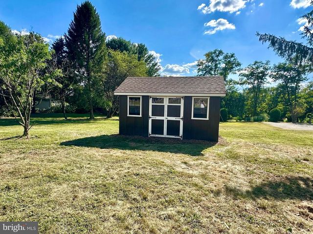 108 BLUESTONE RD, York, PA 17406