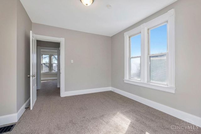 622 Orient Avenue, Cincinnati, OH 45232