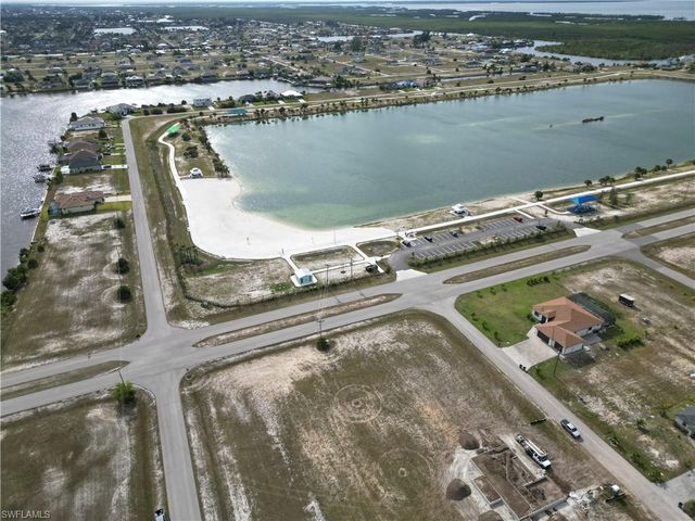 3726 NW 43rd AVE, Cape Coral, FL 33993
