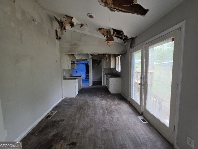 3483 N Creekview Drive, Lawrenceville, GA 30044