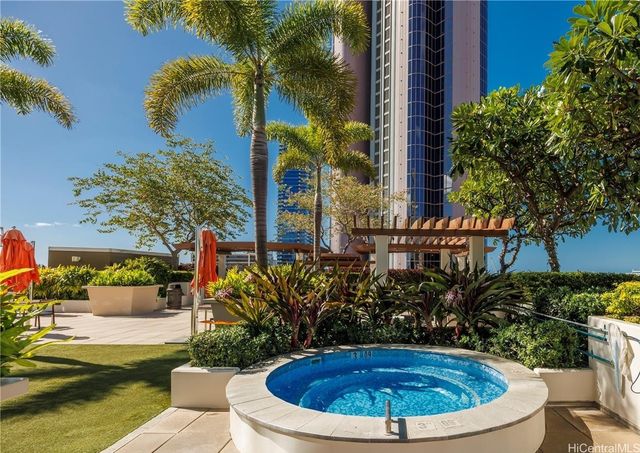 555 South Street 3902, Honolulu, HI 96813