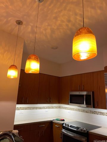 555 South Street 3902, Honolulu, HI 96813