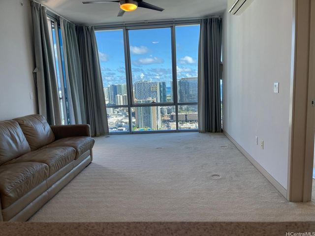 555 South Street 3902, Honolulu, HI 96813