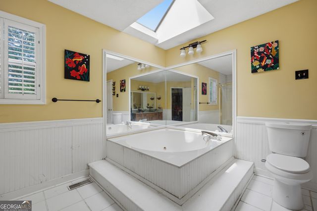 8605 Creekview Court, Douglasville, GA 30135