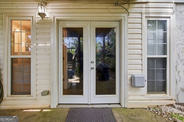 8605 Creekview Court, Douglasville, GA 30135
