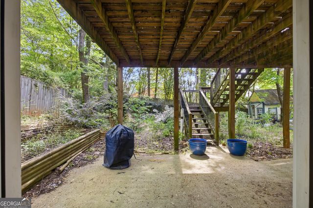 8605 Creekview Court, Douglasville, GA 30135