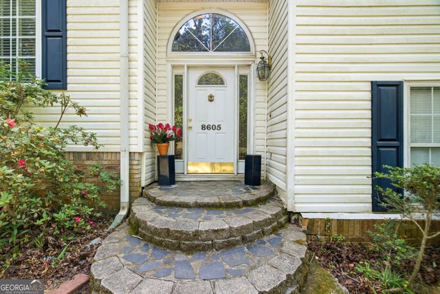 8605 Creekview Court, Douglasville, GA 30135
