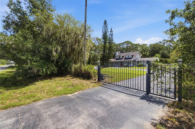 15324 BALM WIMAUMA ROAD, Wimauma, FL 33598