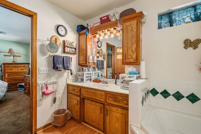 12333 E Tecumseh Road, Norman, OK 73026