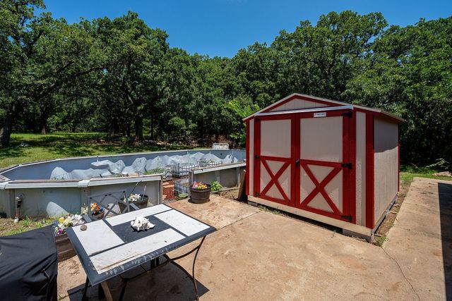 12333 E Tecumseh Road, Norman, OK 73026