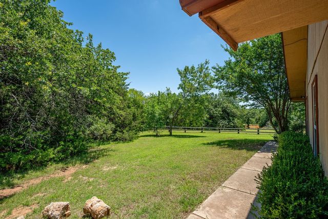 12333 E Tecumseh Road, Norman, OK 73026