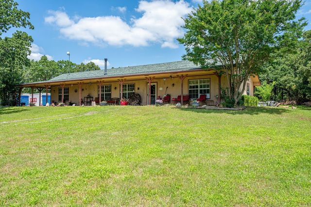 12333 E Tecumseh Road, Norman, OK 73026
