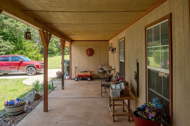 12333 E Tecumseh Road, Norman, OK 73026