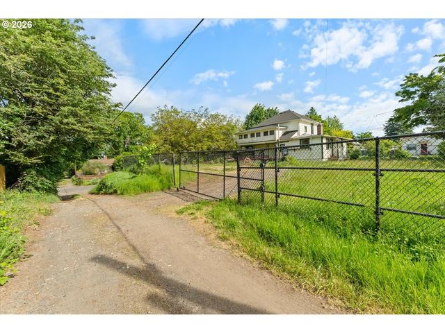 1039 Se 78TH Ave, Portland, OR 97215