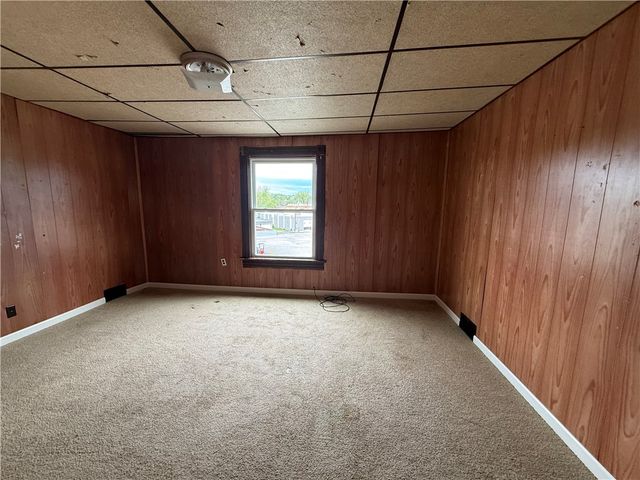417 Shadyside St, New Castle, PA 16101