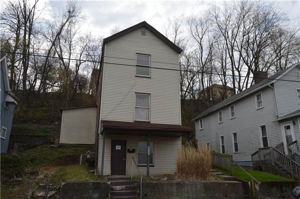 417 Shadyside St, New Castle, PA 16101