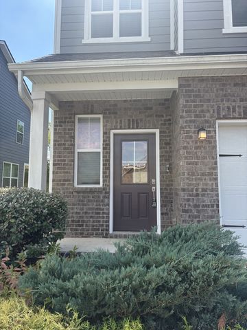 5041 Percival Dr, Gallatin, TN 37066