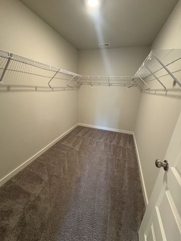 5041 Percival Dr, Gallatin, TN 37066