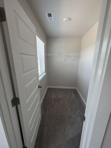5041 Percival Dr, Gallatin, TN 37066