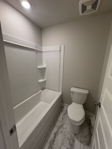 5041 Percival Dr, Gallatin, TN 37066