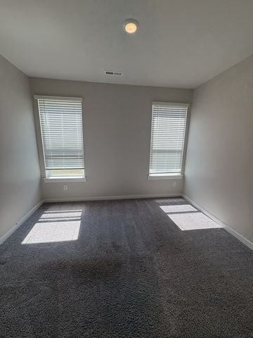 5041 Percival Dr, Gallatin, TN 37066