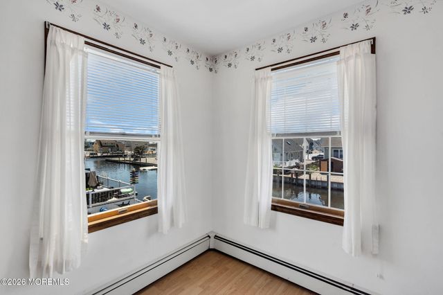 212 Cypress Drive, Bayville, NJ 08721