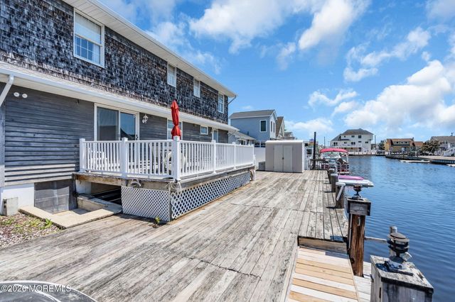 212 Cypress Drive, Bayville, NJ 08721
