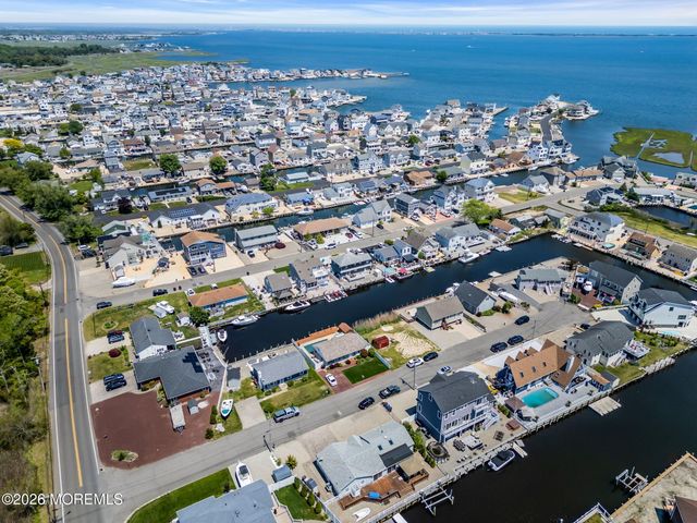 212 Cypress Drive, Bayville, NJ 08721