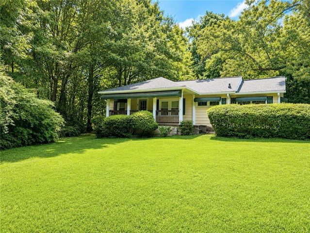 1360 Cunningham Road SW, Marietta, GA 30008