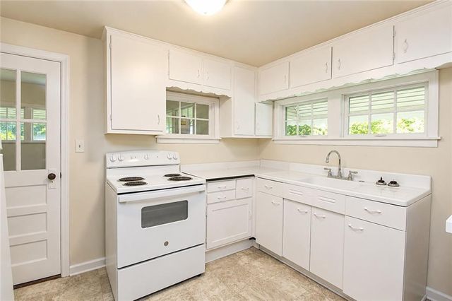 1360 Cunningham Road SW, Marietta, GA 30008
