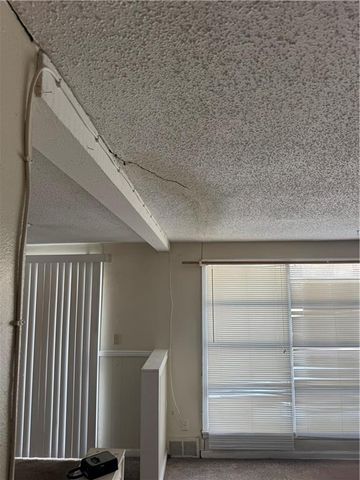 7204 Raytown Road, Raytown, MO 64133