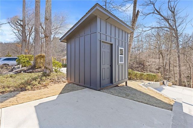 4732 Walnut Bend Drive, Gainesville, GA 30507