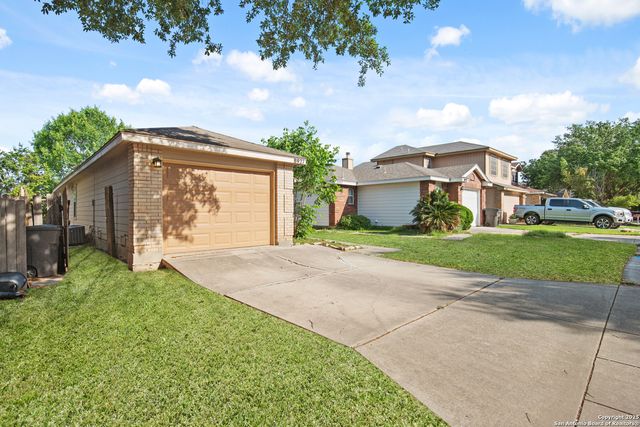 8927 Gill Bridge, San Antonio, TX 78254