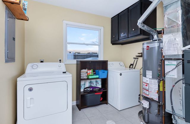 39 Cayman Drive, Montgomery, IL 60538