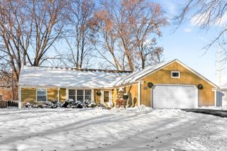 39 Cayman Drive, Montgomery, IL 60538