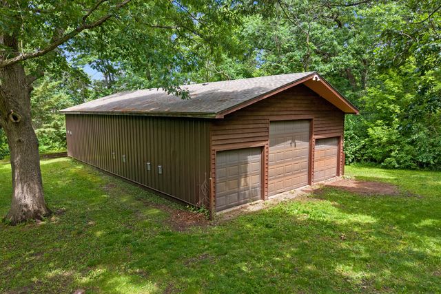 46W206 Felsmith Road, Hampshire, IL 60140