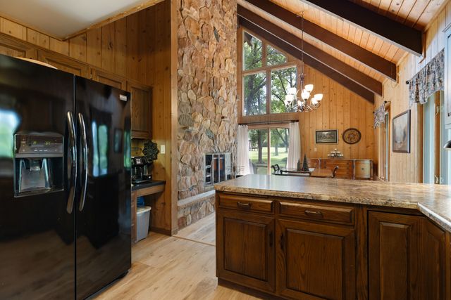 46W206 Felsmith Road, Hampshire, IL 60140
